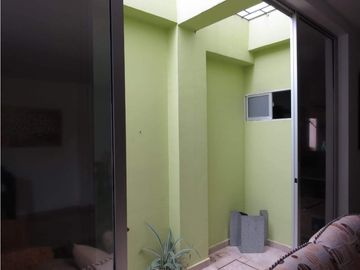 SE VENDE CASA DE DOS NIVELES EN LA CASTELLANA EN MONTERIA