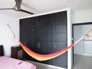 SE VENDE CASA DE DOS NIVELES EN LA CASTELLANA EN MONTERIA