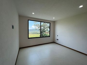 CASA EN PRADERAS ALTOZANO, MORELIA