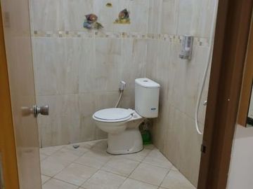 Rumah second 1,5 lt di Beji Depok