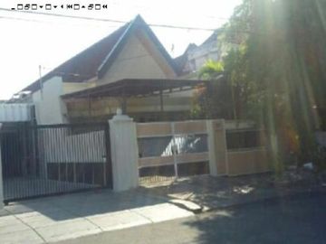 Rumah MH Thamrin STRATEGIS
