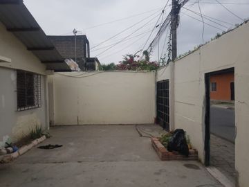 Casa RENTERA en VENTA en Durán, Ciudadela Primavera 1