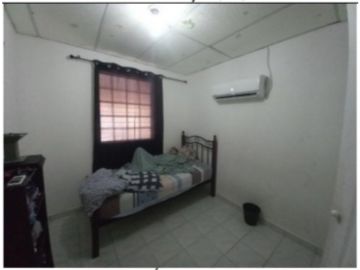 SE VENDE CASA EN LA CHORRERA