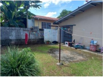 SE VENDE CASA EN LA CHORRERA