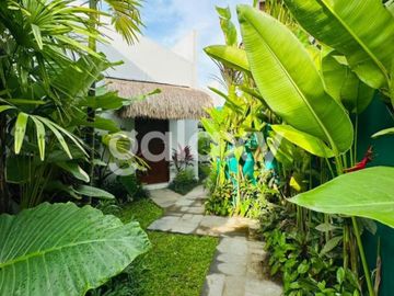 VILLA DAN STUDIO DEKAT CENTRAL UBUD