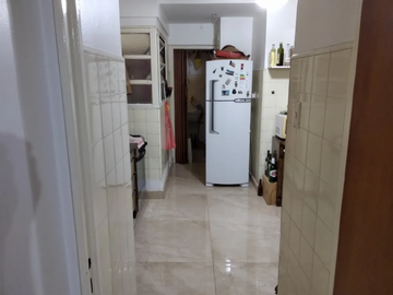 Departamento en Venta en Caballito (Parque Rivadavia) 4 ambientes 2 baños 71 m2 + balcón, 5° piso al frente - Viel 300