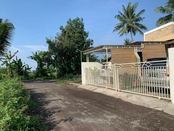 Rumah Baru 800Jt di Ngaglik!!