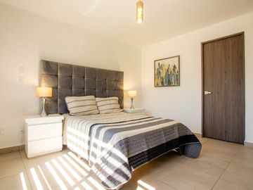 Departamento en Venta en Acapulco, Bonfil, 4 Recámaras, 2 baños, Club de Playa