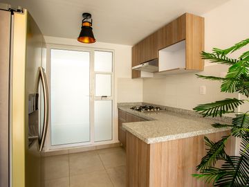 Departamento en Venta en Acapulco, Bonfil, 4 Recámaras, 2 baños, Club de Playa