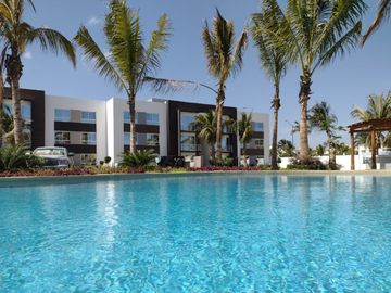 Departamento en Venta en Acapulco, Bonfil, 4 Recámaras, 2 baños, Club de Playa