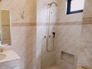 Casa Residencial en Venta, Fracc. Campestre del Bosque, Puebla