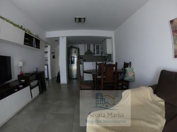 EXCELENTE DEPARTAMENTO DOS AMBIENTES