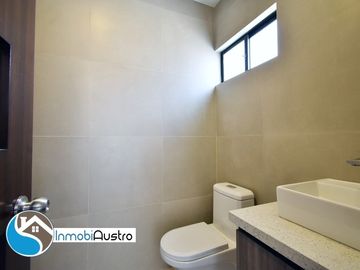 Misicata, Venta de Departamento con Amplias Terrazas
