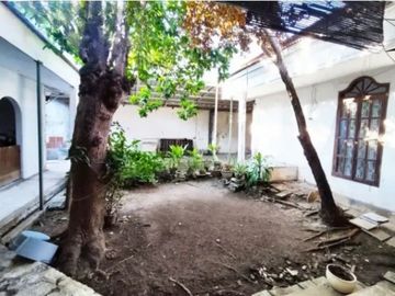Rumah Hitung Tanah di Ketintang 8 Jutan Permeter Murah