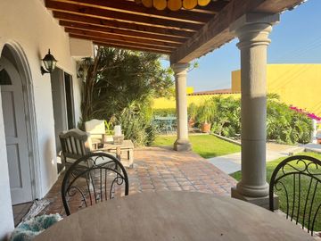 Al Norponiente de Cuernavaca