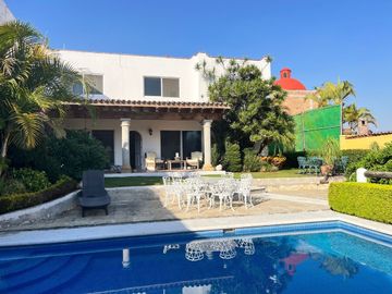 Al Norponiente de Cuernavaca