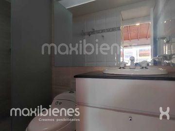apartamento en arriendo en laureles. Cod A70832