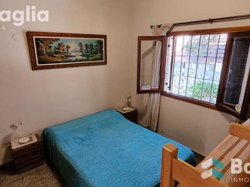 CHALECITO EN PH CON COCHERA CUBIERTA Y PATIO - San Bernardo Del Tuyu