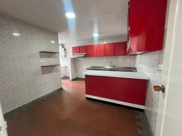 apartamento en venta en granada norte. Cod V9191357