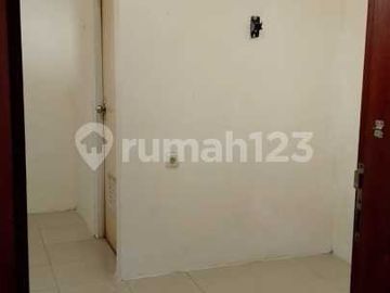 Rumah Indah Lokasi Strategis Dekat ke Lippo Mall Kemang dan Blok M di Cipete Utara - Jakarta Selatan