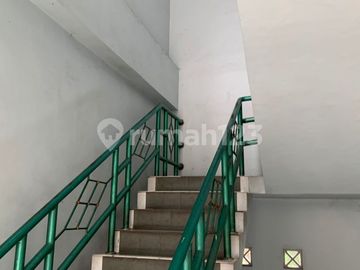 Di Jual Cepat Bangunan Sekolah Aktif di Medan Satria, Kota Bekasi