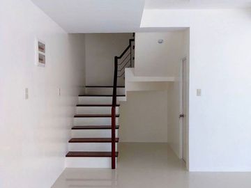 4 Bedroom House For Sale in Meycauayan Bulacan