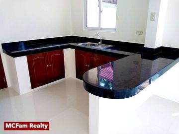 4 Bedroom House For Sale in Meycauayan Bulacan