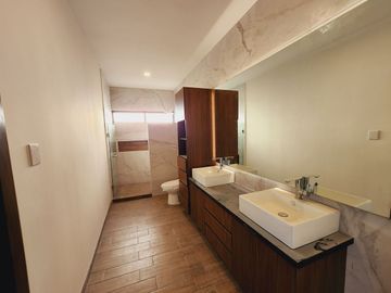 Casa en VENTA con ALBERCA fraccionamiento PUNTA TIBURON
