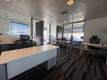 Arriendo Oficina Premium, posible Amoblada, Nueva Las Condes