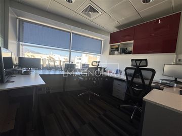 Arriendo Oficina Premium, posible Amoblada, Nueva Las Condes
