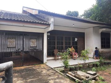 Rumah hitung tanah di pangkalan jati dekat tol andara