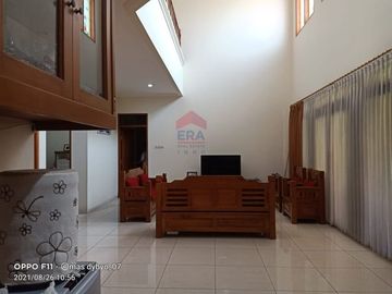 Rumah mewah dan megah setraduta purnama