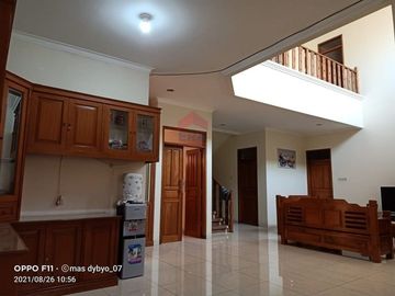 Rumah mewah dan megah setraduta purnama