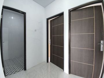 KOST TERMURAH DI MALANG, 5 KAMAR, AKSES PINGGIR JALAN