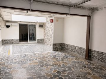 oficina en arriendo en san vicente. Cod A108432