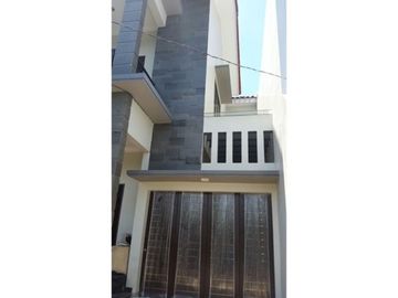 "r" rumah mewah siap huni di pejaten jakarta selatan dki jakarta