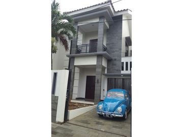 "r" rumah mewah siap huni di pejaten jakarta selatan dki jakarta