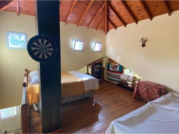 Expectacular casa quinta en B. El Rodeo!!!