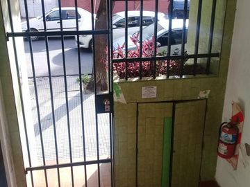 PH - DPTO DE 2 Y 1/2  AMBIENTES - SIN EXPENSAS