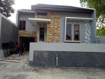 Rumah Dijual Siap Huni Dekat Terminal CondongCatur Sleman Jogja