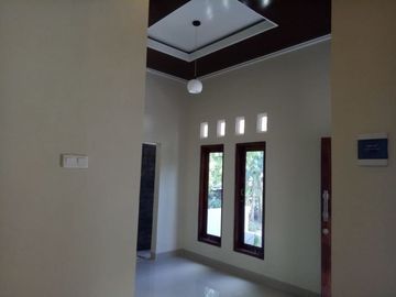 Rumah Dijual Siap Huni Dekat Terminal CondongCatur Sleman Jogja