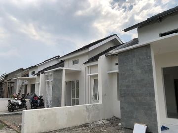Rumah siap dihuni di pusat kota kediri banyak promo menanti