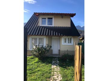 EN VENTA CASA EN EL BOLSÓN CA-267