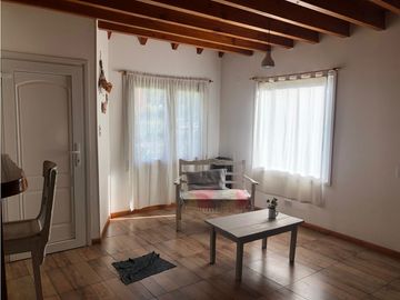 EN VENTA CASA EN EL BOLSÓN CA-267