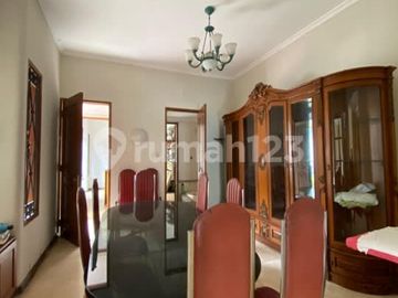 Rumah Halaman Luas 1 Lantai di Bukit Cinere Indah – Lokasi Elite & Super Luas