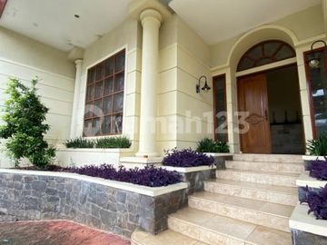 Rumah Halaman Luas 1 Lantai di Bukit Cinere Indah – Lokasi Elite & Super Luas