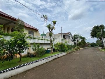 Rumah Halaman Luas 1 Lantai di Bukit Cinere Indah – Lokasi Elite & Super Luas