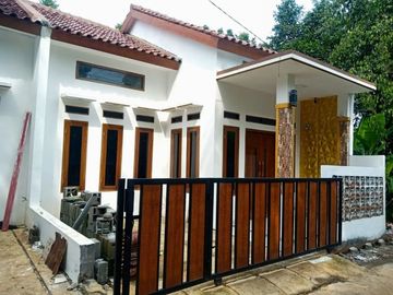 Rumah di jual citayam 8 menit ke stasiun Citayam harga promo, NEGO!!!