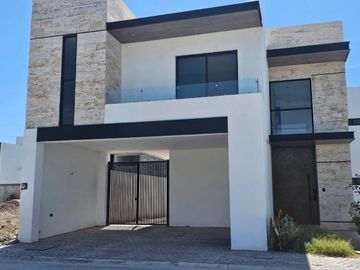 CASA EN VENTA EN SECTOR VIÑEDOS TORREÓN, COAHUILA