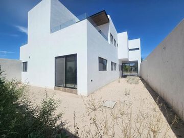 CASA EN VENTA EN SECTOR VIÑEDOS TORREÓN, COAHUILA